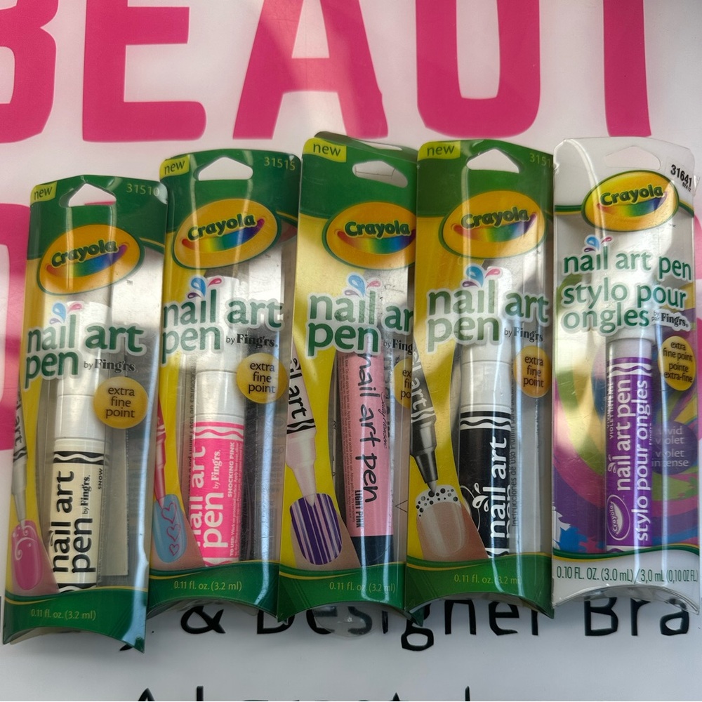 Crayola Nail Art Pens — White and Pink Set